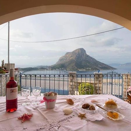 Villa Next To The Sea!! Myrties Екстериор снимка
