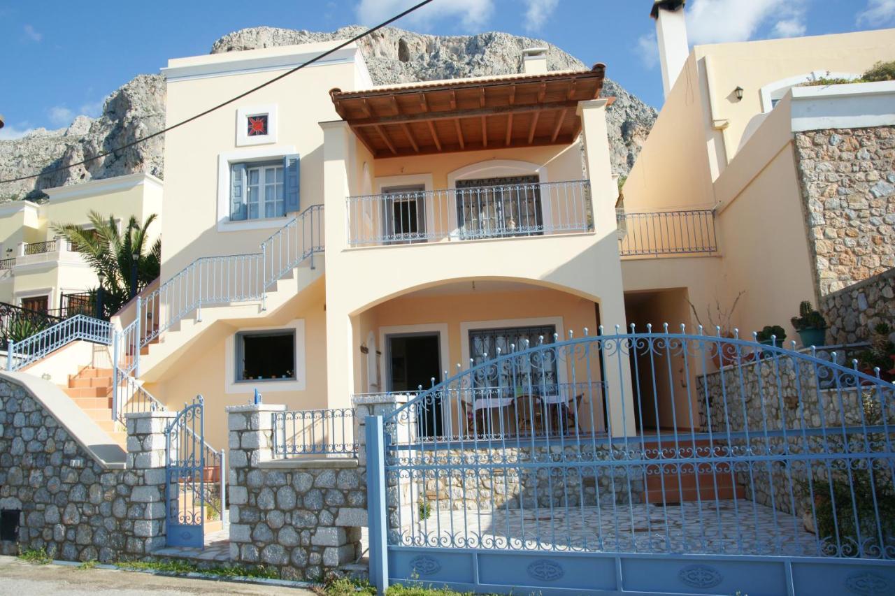 Villa Next To The Sea!! Myrties Екстериор снимка