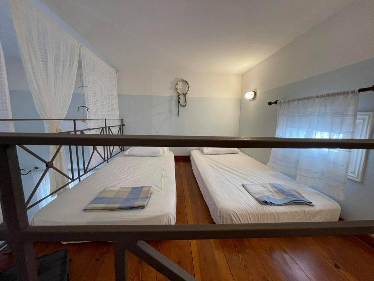 Villa Next To The Sea!! Myrties Екстериор снимка