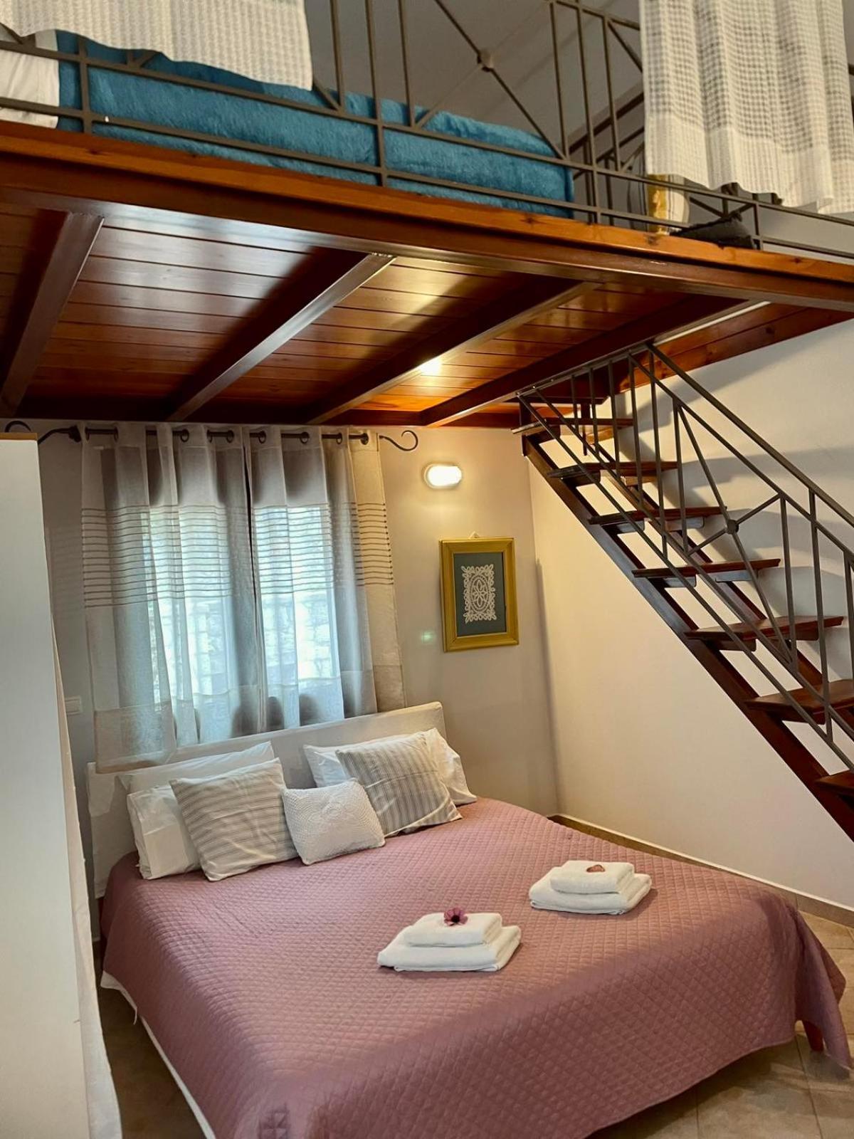 Villa Next To The Sea!! Myrties Екстериор снимка